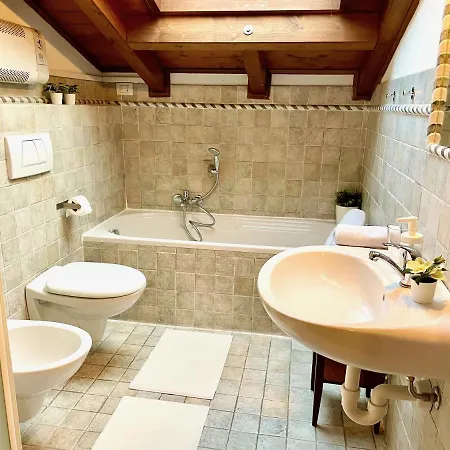 Apartmán Appartamenti Casa Lory *